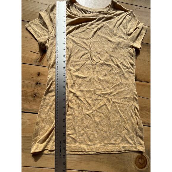 Mossimo Women's Basic T-Shirt. Yellow. Heathered Look. Soft. Size Small. - Picture 6 of 6